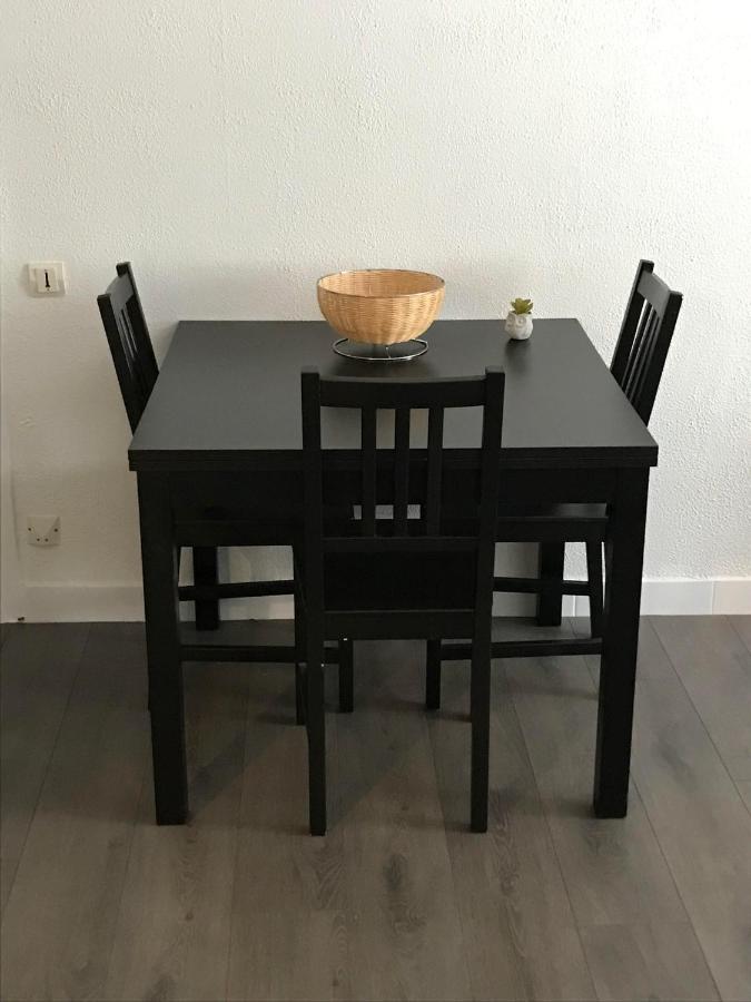 Au Faubourg Apartment Saint-Claude Luaran gambar